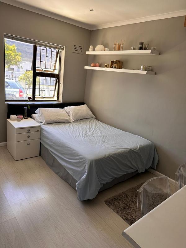 4 Bedroom Property for Sale in Fish Hoek Western Cape